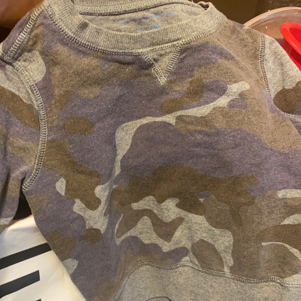 Kids clothes